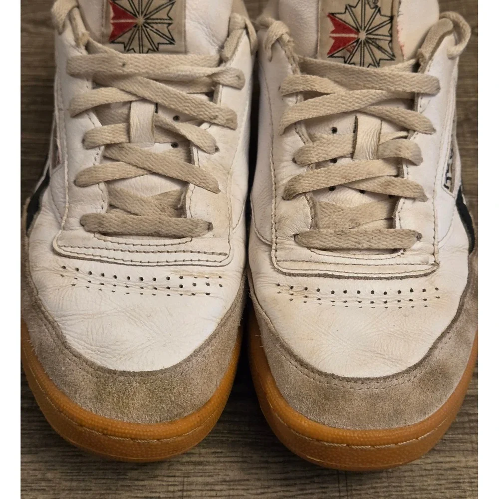 Reebok Club C Revenge Vintage Leather Shoes Men's Size 9.5 White Black Gum Sole